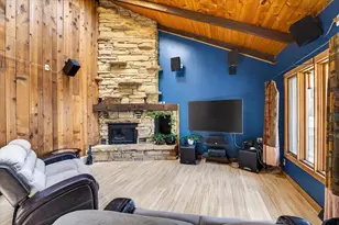 26 Appleby Cir, Mazomanie, WI 53560 - Photo 3