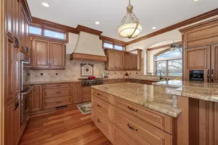 2202 Colladay Point Dr, Stoughton, WI 53589 - Photo 19
