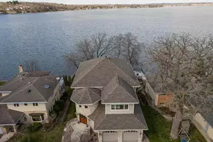 2202 Colladay Point Dr, Stoughton, WI 53589 - Photo 79