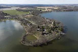 2202 Colladay Point Dr, Stoughton, WI 53589 - Photo 83