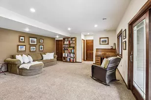 248 Greenway Cir, Deerfield, WI 53531 - Photo 31