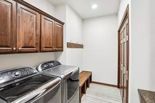 248 Greenway Cir, Deerfield, WI 53531 - Photo 43