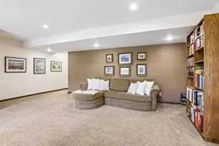 248 Greenway Cir, Deerfield, WI 53531 - Photo 33