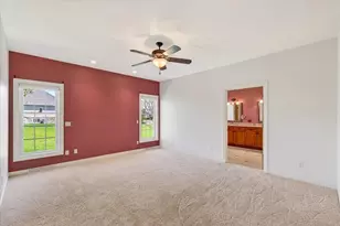 1642 Bellewood Dr, Waunakee, WI 53597 - Photo 31