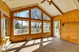 1642 Bellewood Dr, Waunakee, WI 53597 - Photo 29
