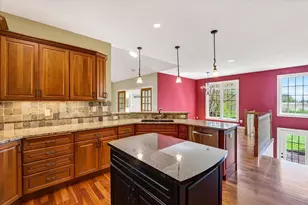 1642 Bellewood Dr, Waunakee, WI 53597 - Photo 23