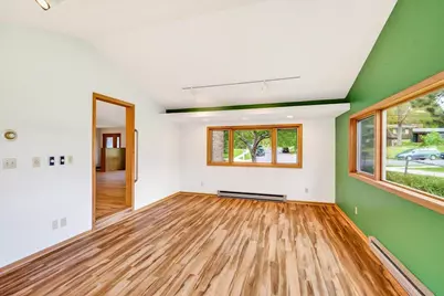 4901 Waukesha Street, Madison, WI 53705 - Photo 9