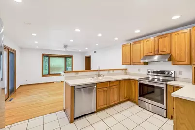 4901 Waukesha Street, Madison, WI 53705 - Photo 11