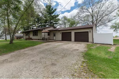 N6749 Tippecanoe Trail, Elkhorn, WI 53121 - Photo 11