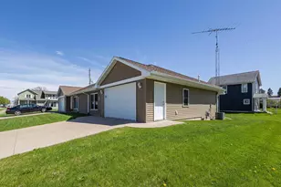 302 Clay St, Cuba City,  53807 - Photo 17