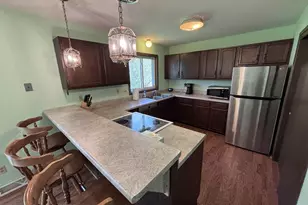 5210 Big Bow Rd, Fitchburg, WI 53711 - Photo 11