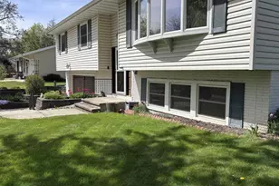 5210 Big Bow Rd, Fitchburg, WI 53711 - Photo 5
