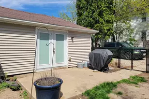 1306 Sharon St, Janesville, WI 53545 - Photo 7