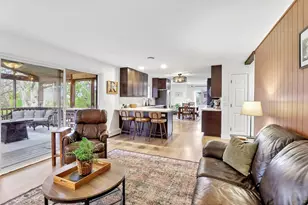 394 Grove St, Lake Mills, WI 53551 - Photo 9