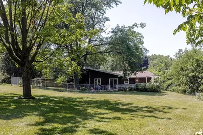 507 Park View Drive, Mount Horeb, WI 53572 - Photo 9