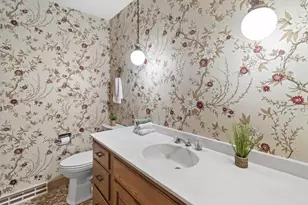 5905 S Hill Dr, Madison, WI 53705 - Photo 27