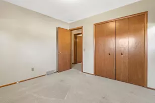 5905 S Hill Dr, Madison, WI 53705 - Photo 23