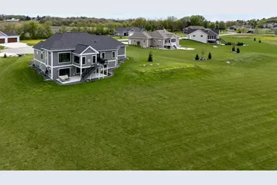 3006 Curtis Court, Sun Prairie, WI 53590 - Photo 3