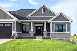 3006 Curtis Ct, Sun Prairie, WI 53590 - Photo 9