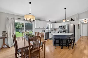 1107 Tara Dr, Sun Prairie, WI 53590 - Photo 13
