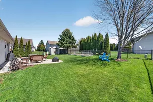 1107 Tara Dr, Sun Prairie, WI 53590 - Photo 35