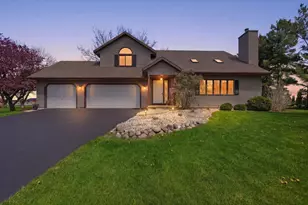 6715 Forest Park Dr, DeForest, WI 53532 - Photo 41