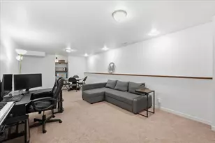 6715 Forest Park Dr, DeForest, WI 53532 - Photo 29