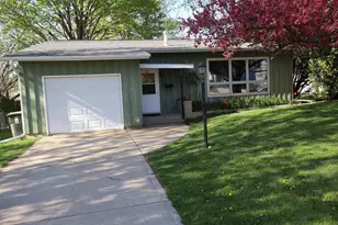 730 Wilson St, Sun Prairie, WI 53590 - Photo 25