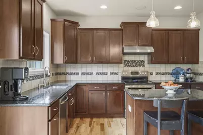 2307 Trevor Way, Madison, WI 53719 - Photo 9