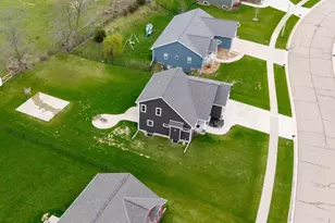 118 Nature’s Trl, Fall River, WI 53932 - Photo 19