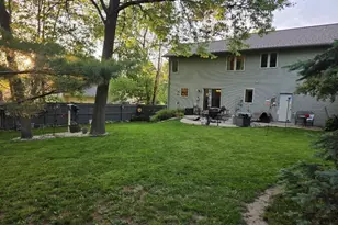 149 Pine View Dr, Madison, WI 53704 - Photo 35