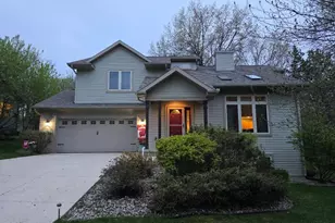 149 Pine View Dr, Madison, WI 53704 - Photo 1