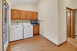 2 Plover Cir, Madison, WI 53717 - Photo 25