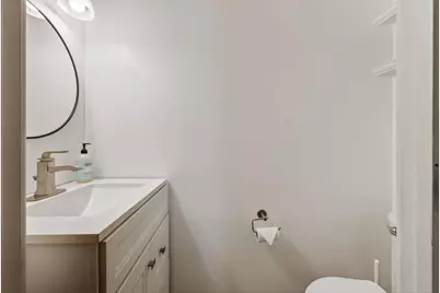 507 East Bluff #507, Madison, WI 53704 - Photo 7