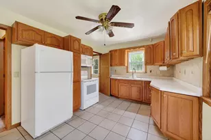 4205 Claire St, Madison, WI 53716 - Photo 7