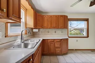 4205 Claire St, Madison, WI 53716 - Photo 13