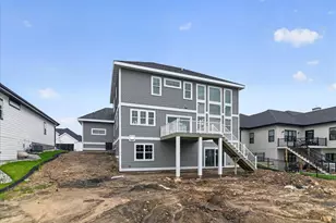 906 Travis Larson Ct, Waunakee, WI 53597 - Photo 3