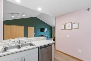 203 Kearney Way, Waunakee, WI 53597 - Photo 21