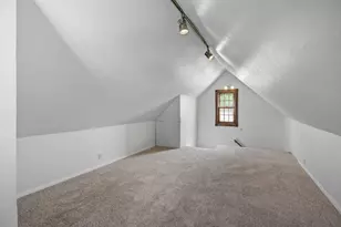 2205 E Washington Ave, Madison, WI 53704 - Photo 37