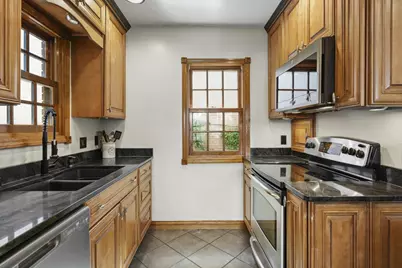 2205 E Washington Avenue, Madison, WI 53704 - Photo 13