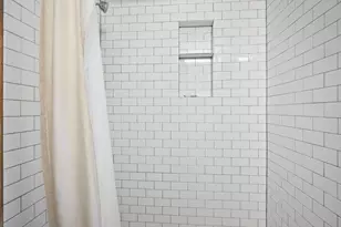 2205 E Washington Ave, Madison, WI 53704 - Photo 21