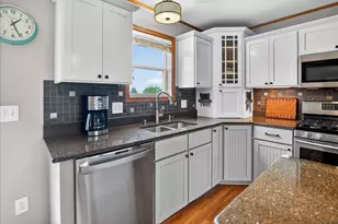 5 Banner Cir, Madison, WI 53718 - Photo 15