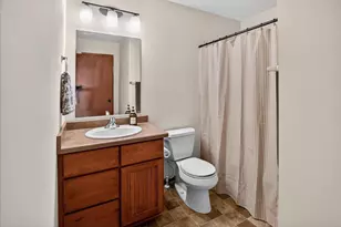 5 Banner Cir, Madison, WI 53718 - Photo 31