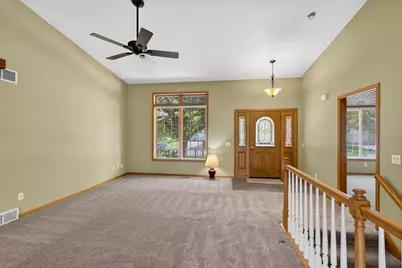 888 Chalfont Drive, Sun Prairie, WI 53590 - Photo 13