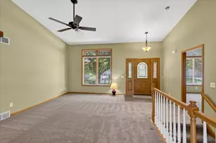 888 Chalfont Dr, Sun Prairie, WI 53590 - Photo 13
