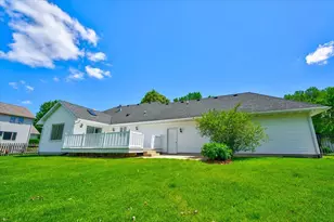 888 Chalfont Dr, Sun Prairie, WI 53590 - Photo 71