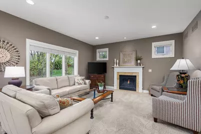 5639 Old Oak Drive, Fitchburg, WI 53711 - Photo 13