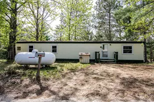 2149 Leona St, Friendship, WI 53934 - Photo 3
