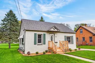 110 Lake St, Beaver Dam, WI 53916 - Photo 1