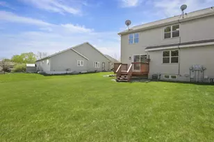 640 Tower Dr, Sun Prairie, WI 53590 - Photo 15